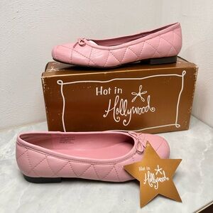 NIB Hot in Hollywood Pink Flats